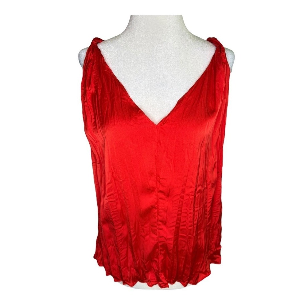 ASTR The Label Red Satin‎ Tank Top V-Neck Sleeveless Blouse Size XL NWT